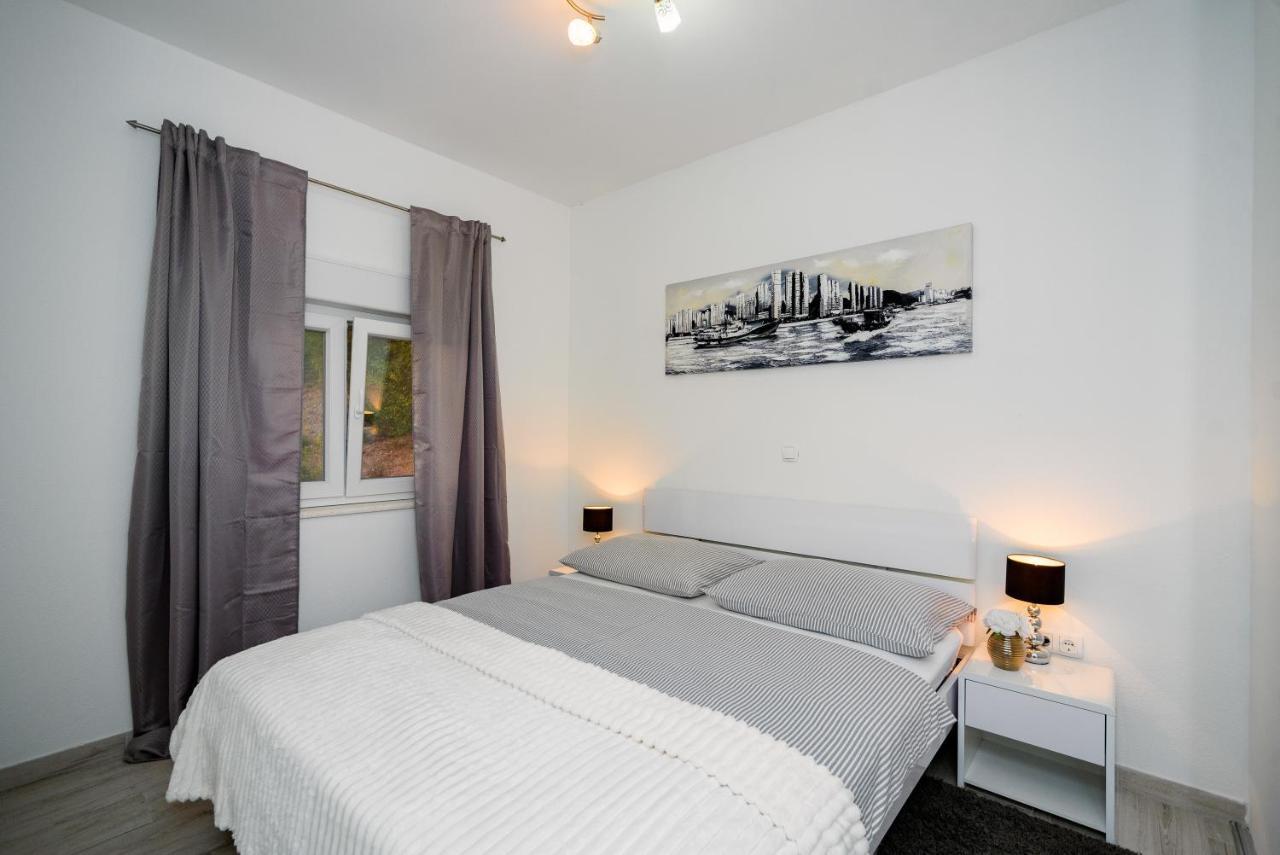 Villa Vruja Pisak Exteriér fotografie