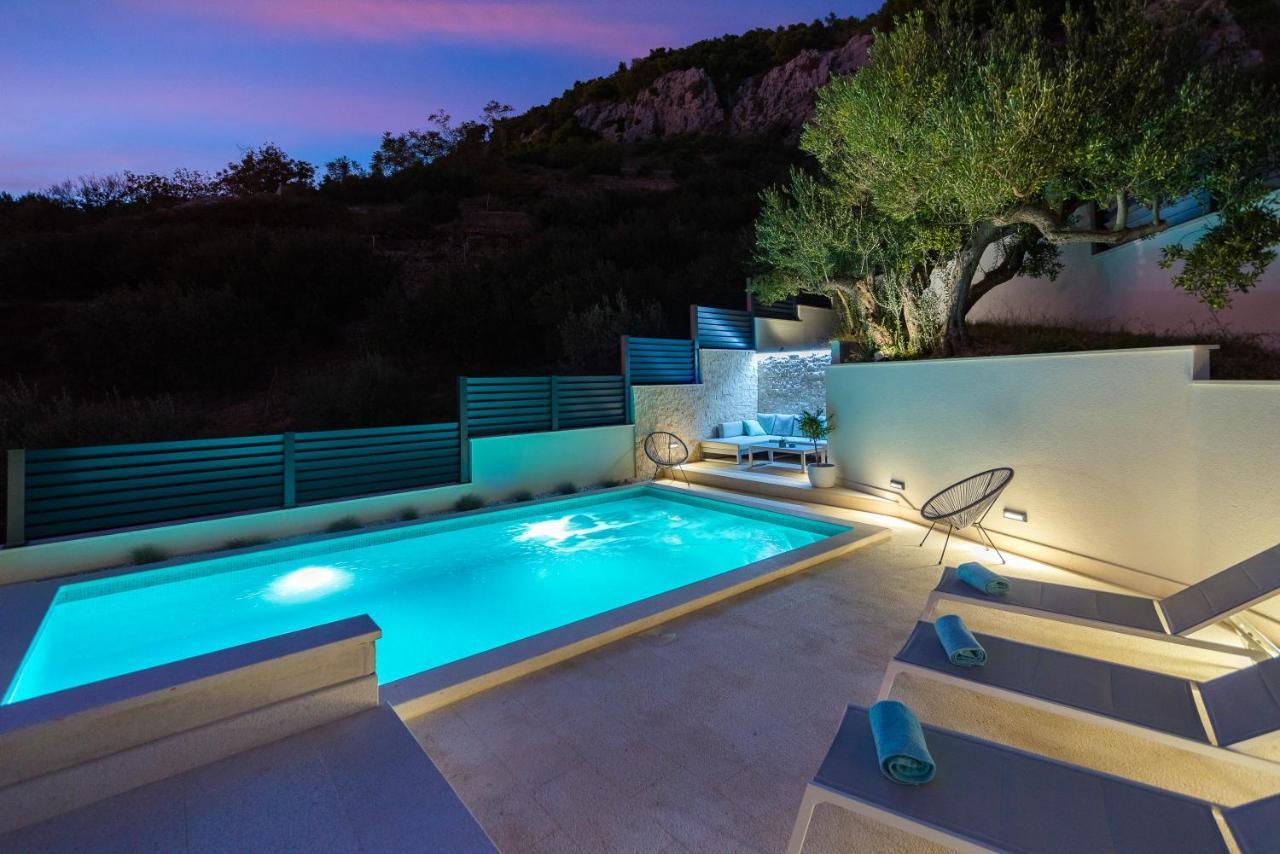 Villa Vruja Pisak Exteriér fotografie
